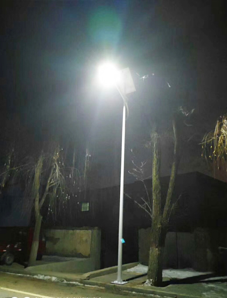 积石山县石河子乡太阳能路灯项目